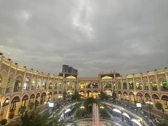 -佛罗伦萨小镇广佛名品奥特莱斯(疏港路店)