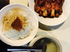 -阿水狮猪脚大王(台中公园店)