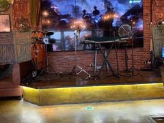 音乐舞台-享润四季椰子鸡音乐主题餐厅(晋江万达店)