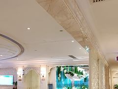 -麓湖国际水疗