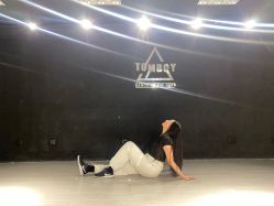 -TOMBOY爵士舞韩舞舞社