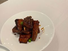 老上海熏鱼-新吉士·上海菜(浦东LCM置汇旭辉店)