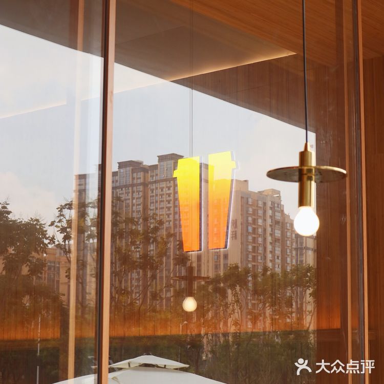 Pause新店｜木系文青咖啡店🚪开业自带杯免费