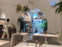 -春树下·树屋花房西餐厅(罍街AS1980店)