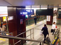 -一品天下(地铁站)