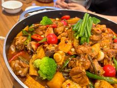 -俭寨大盘鸡·手抓肉·烧烤新疆菜(乌苏路店)