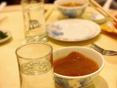 -顶上鱼翅燕窝专卖店