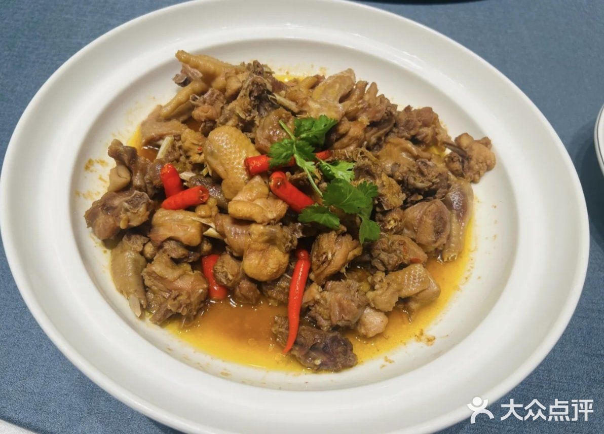 🔥熙湘里杀疯乡野湘味！手抓排骨啃到吮指😋