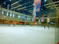 -冠军冰场(环球中心店)