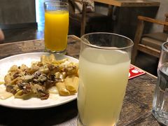 -HIGH FIVE哈福手工汉堡(桂林路店)