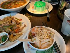 -大头虾越式风味餐厅(光明广场店)