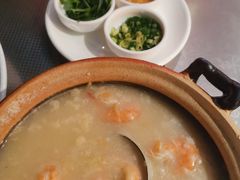 招牌海鲜粥-陈鹏鹏潮汕菜(欢乐海岸 海边景观店)