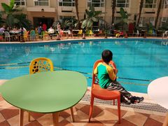 -兴芮温泉度假区