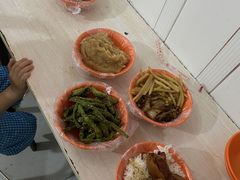 -咱家王新国把子肉(县东巷店)