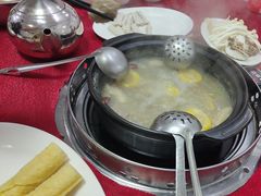 -花苑美食横琴生蚝火锅(拱北粤华路店)