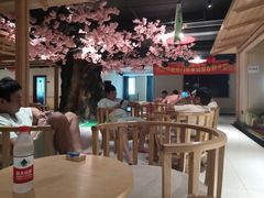 大堂-再回首泡椒牛蛙(骆驼店)