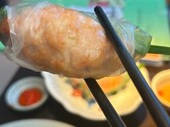 -大头虾越式风味餐厅(光明广场店)