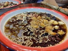 -爆炸头阿姨小四川正宗川味小吃(无任何分店)