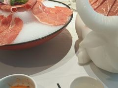 -德天肥牛海鲜火锅(城西银泰店)