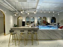 -Fridi Patisserie Cafe