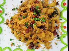 -广客美食坊(丹霞山店)