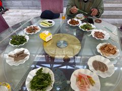 -马武寨驴打滚宴美食村289号(十三陵)