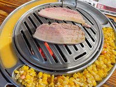 -青瓦炭韩潮烤肉(花园道店)