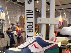 -NIKE KICKS LOUNGE体验店(北京新中关店)