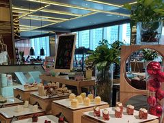 -大中华希尔顿酒店-念自助餐·嗨啤·小龙虾