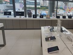 -Apple授权专营店(新业广场店)