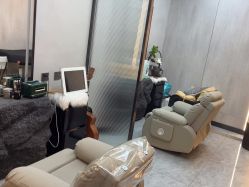 -TOP HAIR SALON