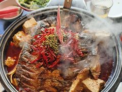 -辣尚瘾·烤鱼·新川菜(交大直营店)