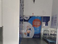 -StorHub趣存自助仓·迷你仓(金桥店)