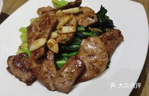 Stir-Fried Cabbage Heart with Pork Liver