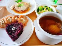-臻爱住家月嫂育儿嫂(万达店)