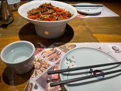 -黄泥岗·地道湖北菜(奥特莱斯店)