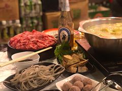 -鲜入围煮花胶鸡海鲜火锅