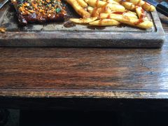 -Ribs & Burgers The Rocks