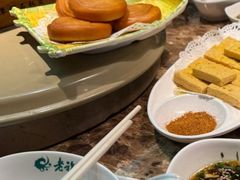 -老福耶小草帽石锅鱼(奥体店)