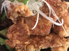 本店特色炸鸡块-角落里(中山公园店)