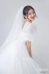 -Lady  Jane高端婚纱礼服馆