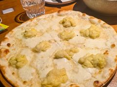 -JINNS锦时 steak&pizza(浸信会礼拜堂旧址店)