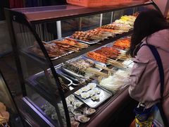 -金渝海鲜烧烤万州烤鱼店