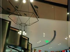 -WOLFGANG PUCK KITCHEN & BAR(迪士尼小镇店)