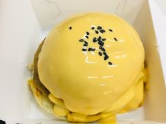 芝士熔岩牛肉汉堡-前进5路汉堡炸鸡(前进五路店)