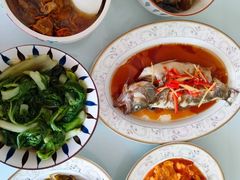 -鲸鱼妈妈月嫂/育婴师定制