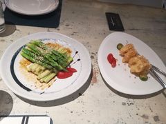 招牌沙汁大虾球-T館·花园艺术餐厅