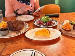 -羽深肉铺 Steak & Wine