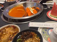 -沸炉重庆老火锅(军事博物馆店)