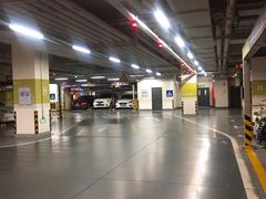 -BFC外滩金融中心停车场